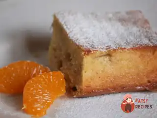 Ніжний пиріг з мандаринами та бананами