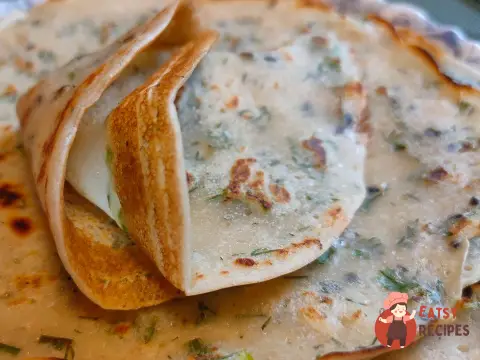 Пісні коржі з цибулею та кропом