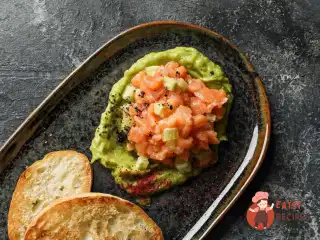 Тартар лососевий