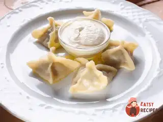 Хінкалі з бараниною та зеленню