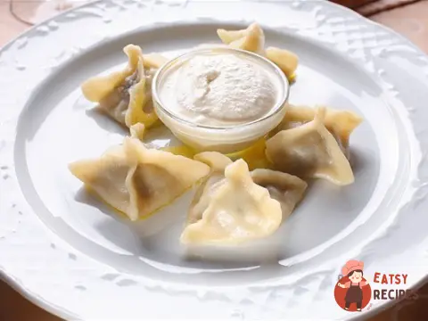 Хінкалі з бараниною та зеленню