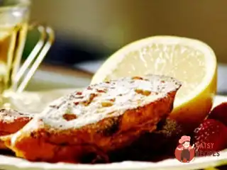 Тости з малиновим пюре