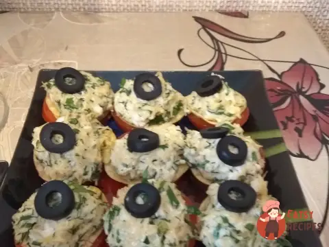 Сирна закуска з помідорами