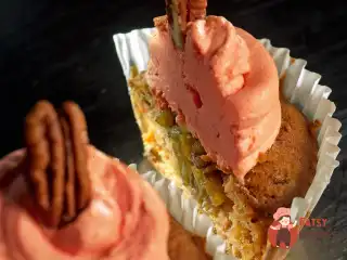 Яблучні капкейки