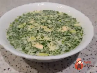 Окрошка без ковбаси на курячому бульйоні