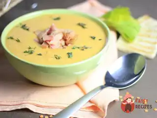 Суп-пюре із сочевиці з беконом