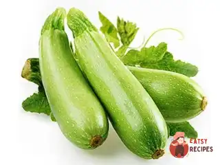 Запечені у йогурті кабачки