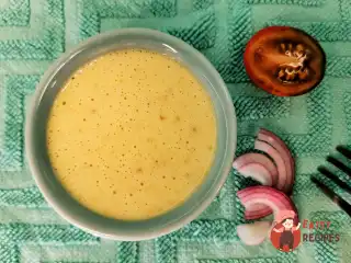 Класичний соус до салатів із лимонним соком