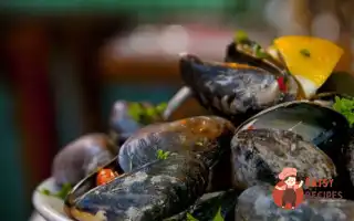 Мідії Із Сиром