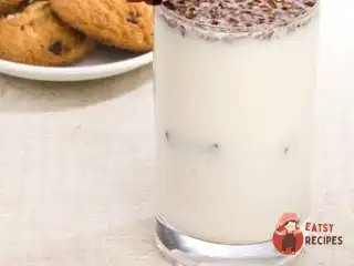Ванільний мілкшейк з шоколадним печивом