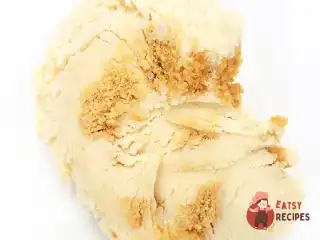 Заморожений йогурт з пряниковою пастою та печивом Biscoff