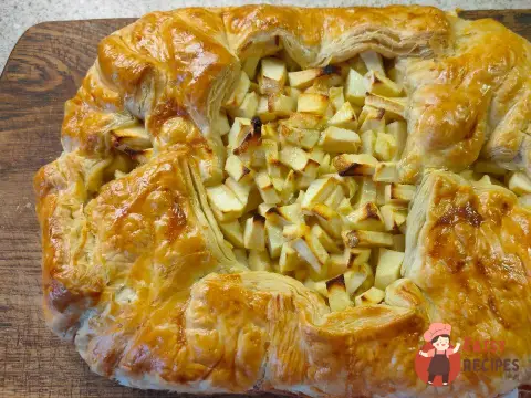 Пиріг з яблуками та ріккоттою