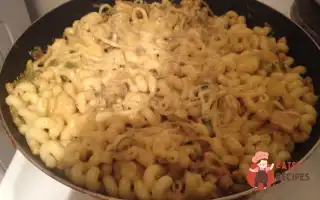 Макарони З Куркою Та Грибами У Вершковому Соусі З Каррі.