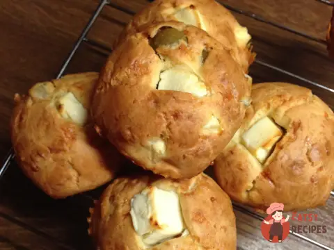 Маффіни з сиром фета та оливками