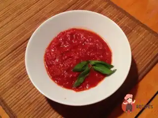 Італійський томатний соус