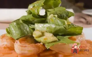 Креветки З Динею, Руколою Та Рожевим Перцем