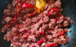 Кисло-Солодкий Соєвий Гуляш З Каррі