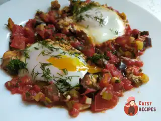 Шакшука з баклажанами