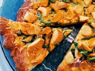 Крок 12: Кето-піца з лисичками