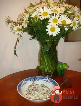 Салат зі скумбрією гарячого копчення