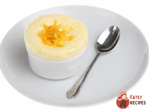 Апельсиновий пудинг з безе