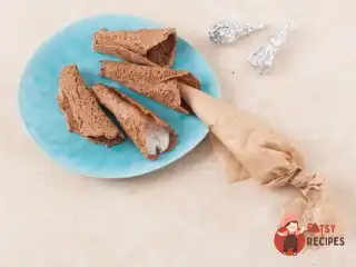 Каннолі ді Рікотта