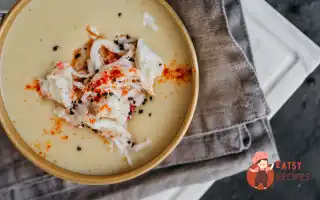 Картопляне Пюре З Крабом Та Соусом.