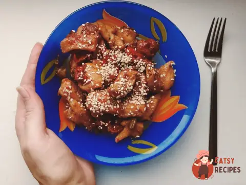 Куряче філе в соусі теріяки та овочами