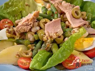 Салат «Нісуаз»