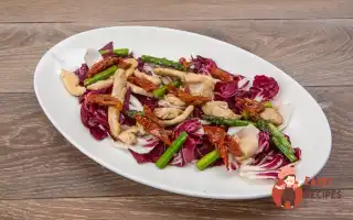 Теплий Салат З Куркою, Спаржею Та Радикьо