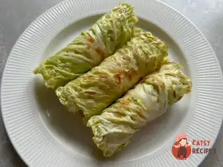 Рулетики з пекінської капусти