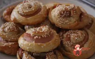 Листкові Рулетики З Сосисками
