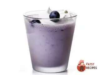 Молочний коктейль із голубкою