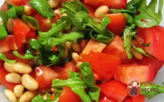 Салат З Руколою, Квасолею Та Помідорами