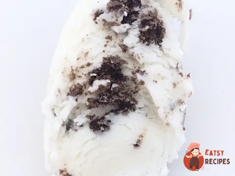 Вершкове морозиво з шоколадним печивом Oreo (Cookies and Cream ice cream)