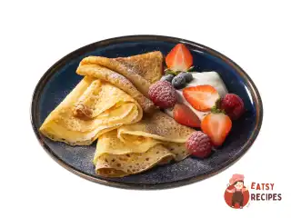 Млинці зі сметаною