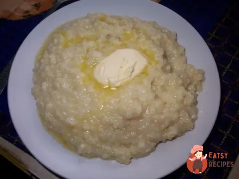 Пшоняна каша з козячим сиром