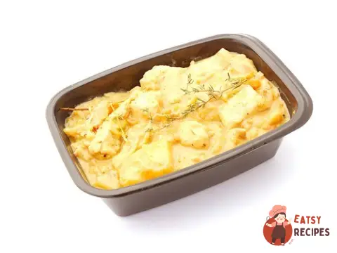 Курячі грудки у сметані