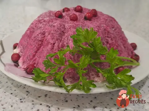 Оселедець під шубою