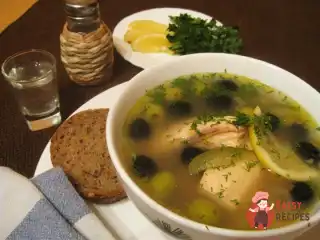 Солянка із сьомгою