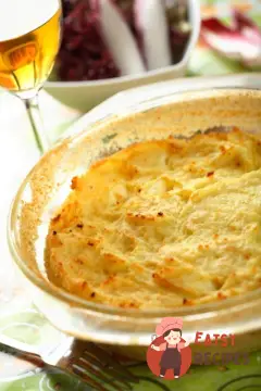 Запіканка з яйцями, тофу та овочами