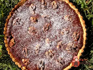 Горіховий тарт із шоколадом