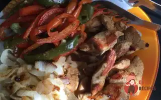 Курка З Трьома Перцями