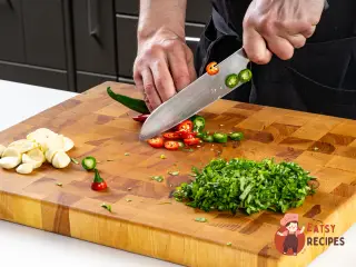 Крок 4: Маринад для курячих гомілок на мангалі