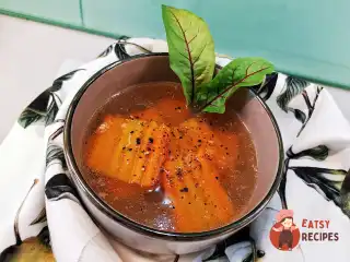 Бульйон зі свинини по-французьки