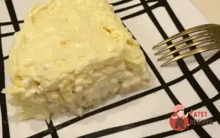 Салат З Кальмарами Та Ананасом