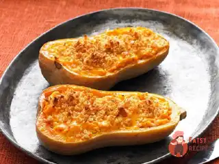 Гарбуз сквош, фарширований горіхами та сиром