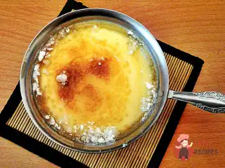 Крем-брюле з карамеллю