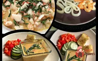 Морепродукти У Сирно-Вершковому Соусі З Часниковими Грінками