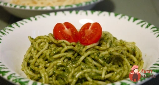 Спагетті з песто